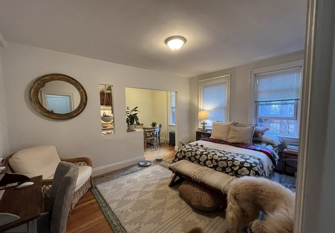 Studio bed, 1 bath apartment for rent at 52 Strathmore Rd Unit 2, Brighton — photo 1 of 8