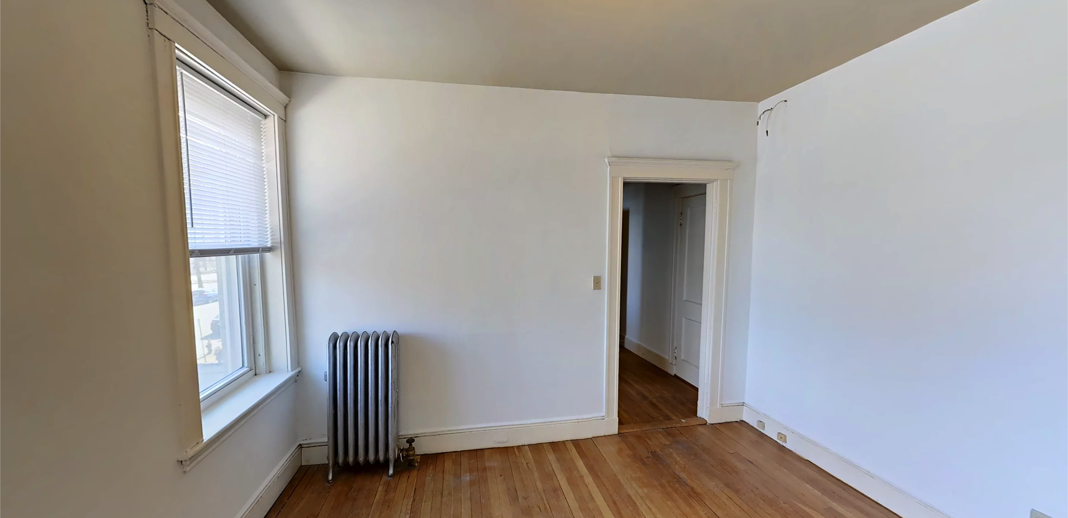 Studio bed, 1 bath apartment for rent at 137 Park Dr Unit 44, Fenway — photo 3 of 10
