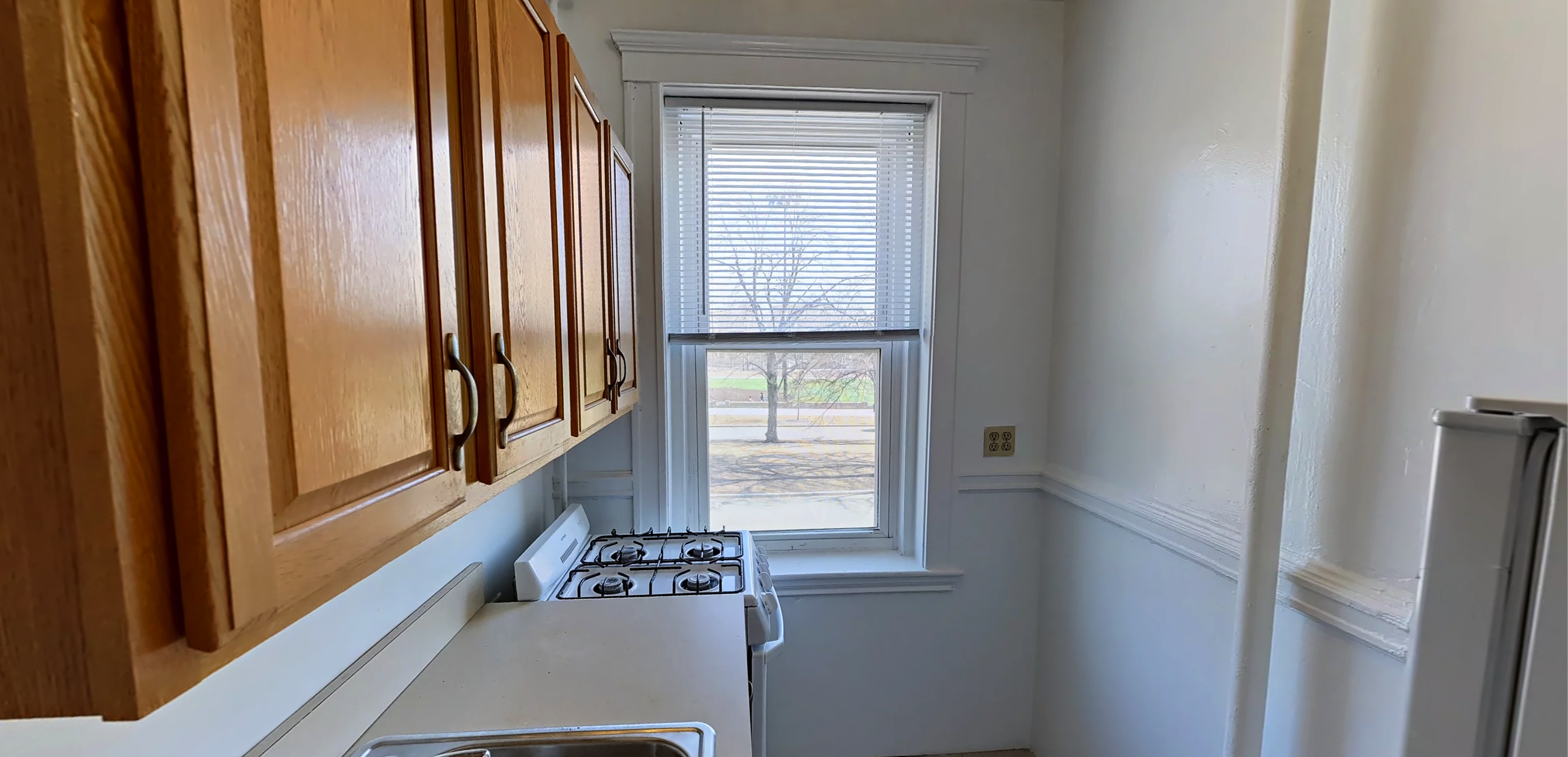 Studio bed, 1 bath apartment for rent at 137 Park Dr Unit 44, Fenway — photo 7 of 10