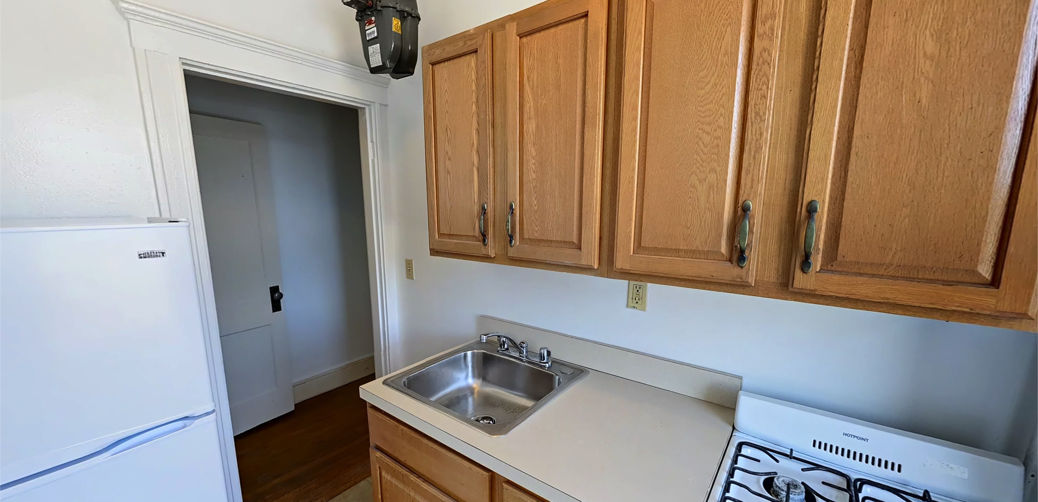 Studio bed, 1 bath apartment for rent at 137 Park Dr Unit 44, Fenway — photo 8 of 10