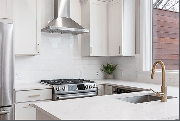 2 bed, 2 bath apartment for rent at 182 7th St Unit 2, South Boston — photo 2 of 7