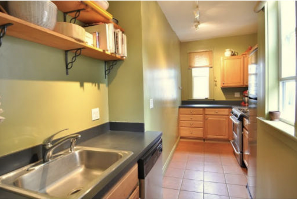 2.5 bed, 1 bath apartment for rent at 19 Fairmount Ave Unit 19, Teele Square — photo 1 of 12