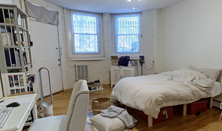 Studio bed, 1 bath apartment for rent at 1069 Beacon St Unit Bf, Coolidge Corner — photo 2 of 4