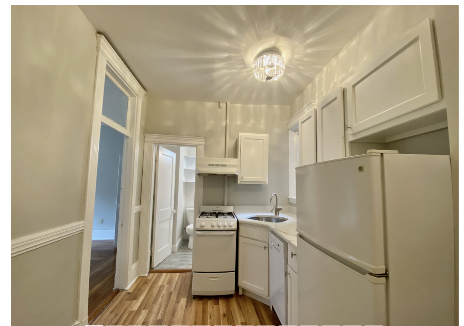 1 split bed, 1 bath apartment for rent at 38 Hemenway St Unit 29, Fenway — photo 2 of 11