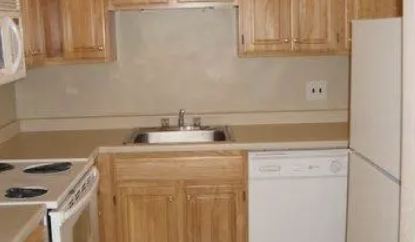 2 bed, 1 bath apartment for rent at 547 Worcester Rd Unit 50, Framingham — photo 1 of 3