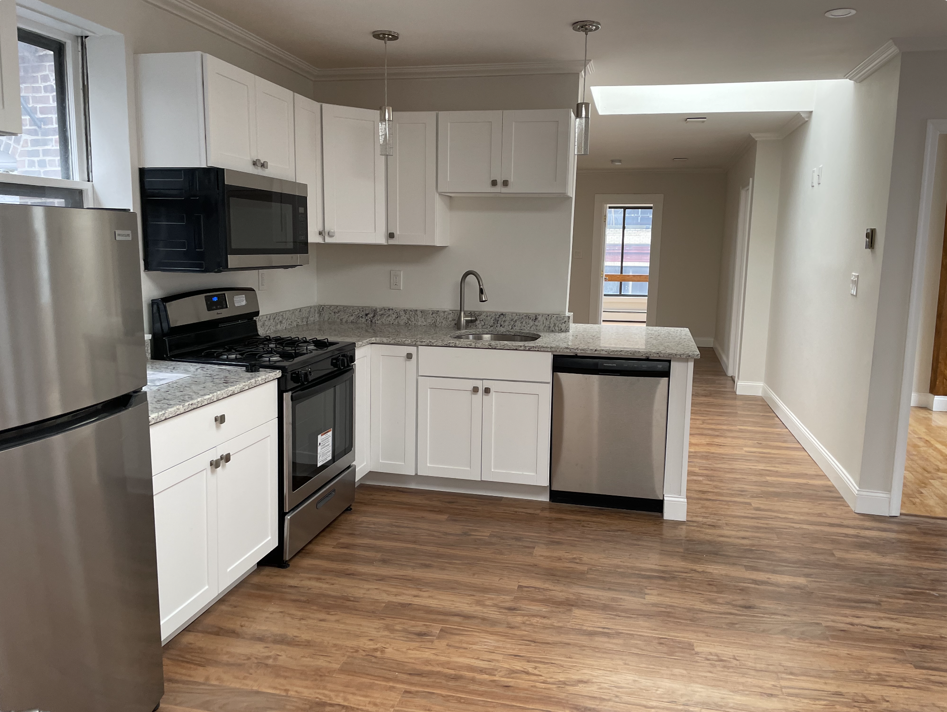 4 bed, 2 bath apartment for rent at 214 Hanover St Unit 3PH, North End — photo 2 of 64