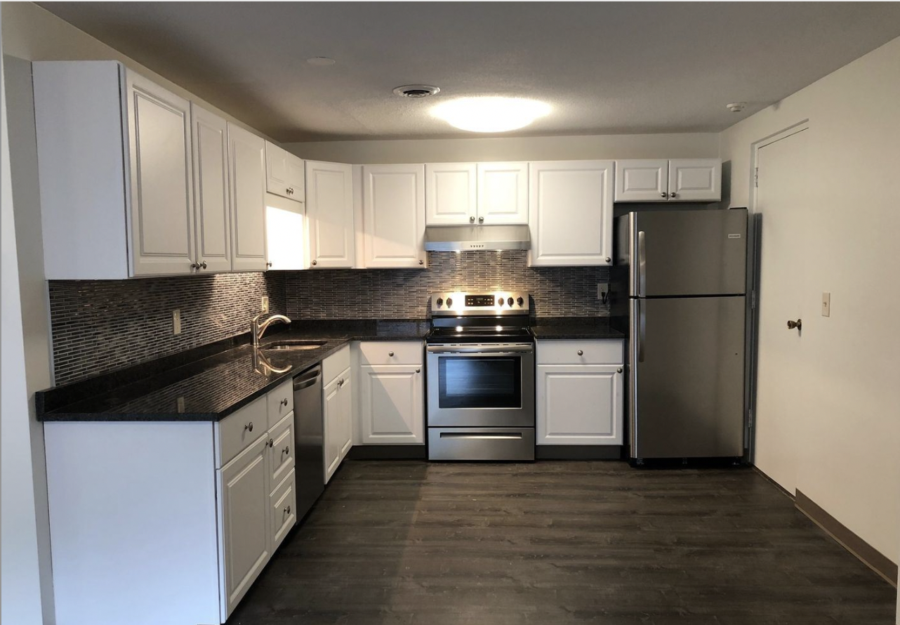 1 bed, 1 bath apartment for rent at 56 Wyoming Ave Unit 4, Wyoming — photo 5 of 5