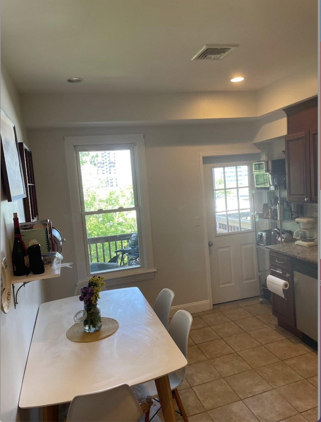 Studio bed, 1 bath apartment for rent at 39 Calumet St Unit 1, Mission Hill — photo 2 of 5