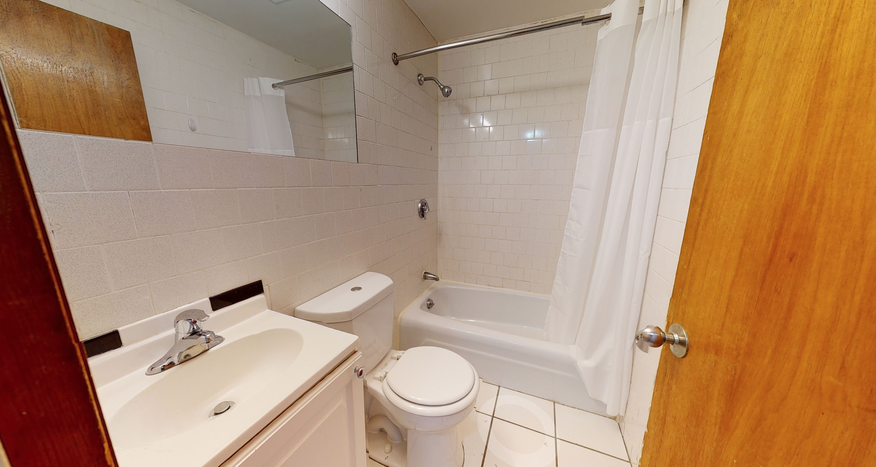 Studio bed, 1 bath apartment for rent at 1243 Beacon St Unit 1, Coolidge Corner — photo 3 of 7