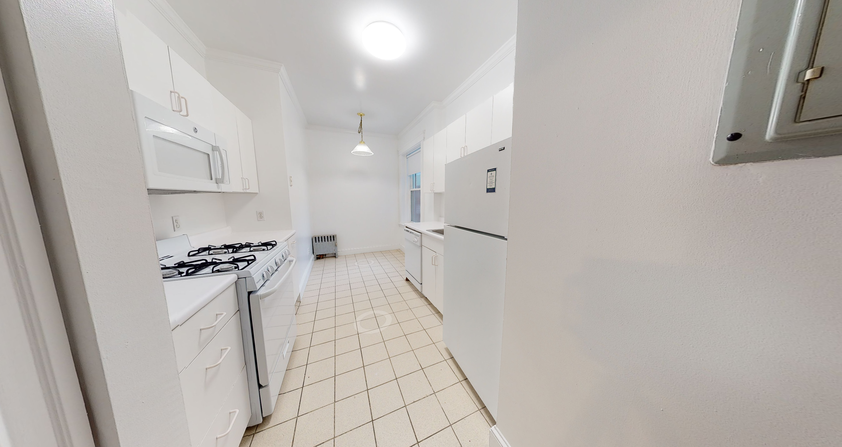 1 bed, 1 bath apartment for rent at 116 Kilsyth Rd Unit 2, Brighton — photo 4 of 8