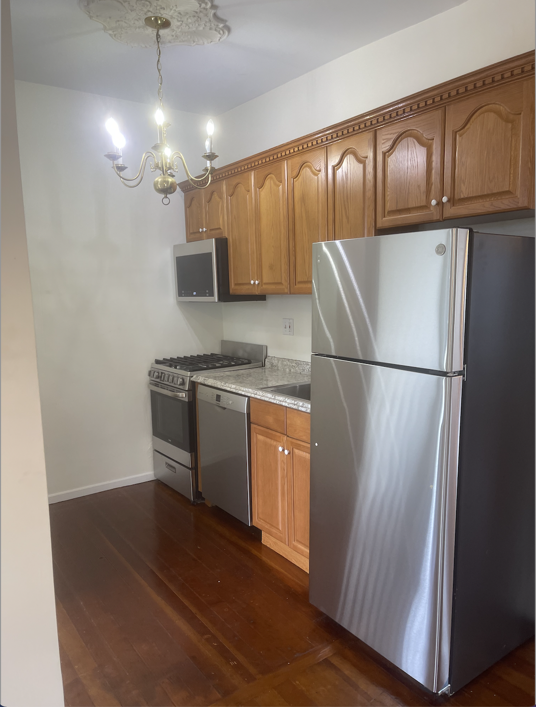 1 bed, 1 bath apartment for rent at 13 Bigelow St Unit 3, Brighton — photo 3 of 13