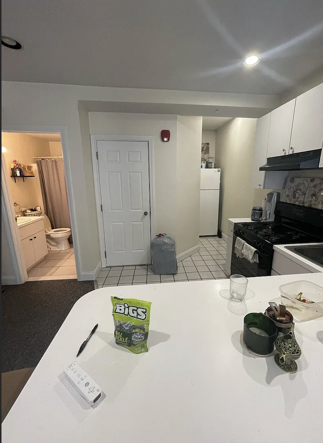 2 bed, 1 bath apartment for rent at 550 3rd St Unit 3, South Boston — photo 11 of 13