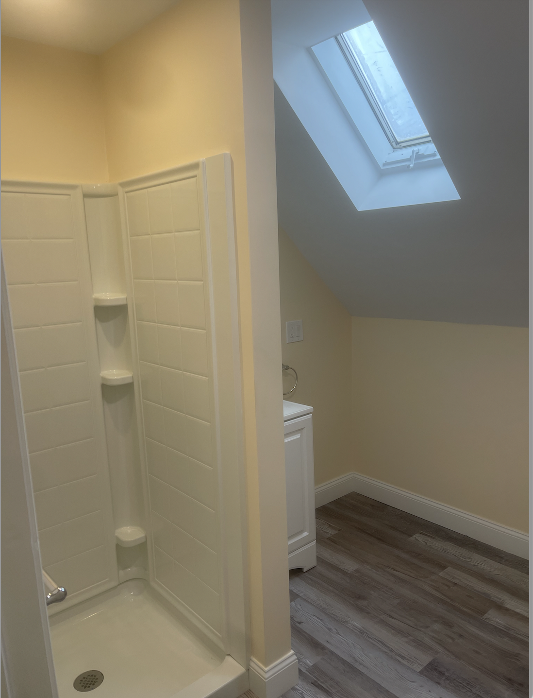 5 bed, 3 bath apartment for rent at 22 Winslow Rd Unit 1, Coolidge Corner — photo 7 of 13