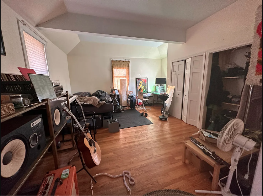 5 bed, 2 bath apartment for rent at 31 Upcrest Rd Unit 31, Brighton — photo 12 of 16