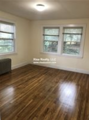 5 bed, 1.5 bath apartment for rent at 92 Algonquin Unit 1, Newton — photo 4 of 8