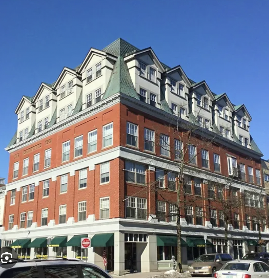 1 bed, 1 bath apartment for rent at 100 Washington St Unit 31, Salem — photo 2 of 3
