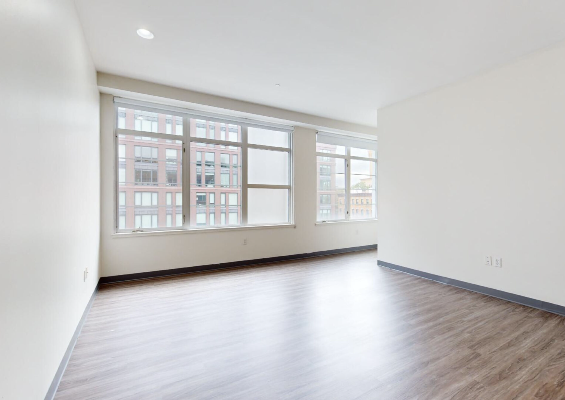 2 bed, 1 bath apartment for rent at 160 East Berkeley St Unit 305, South End — photo 5 of 9