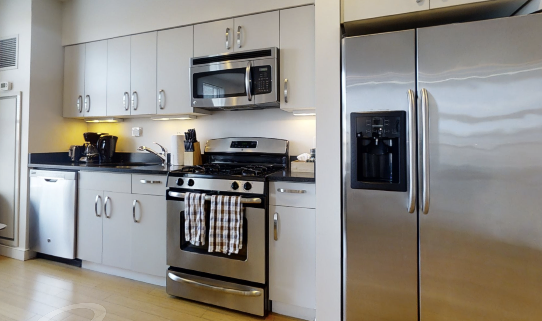 601 Albany St, South End