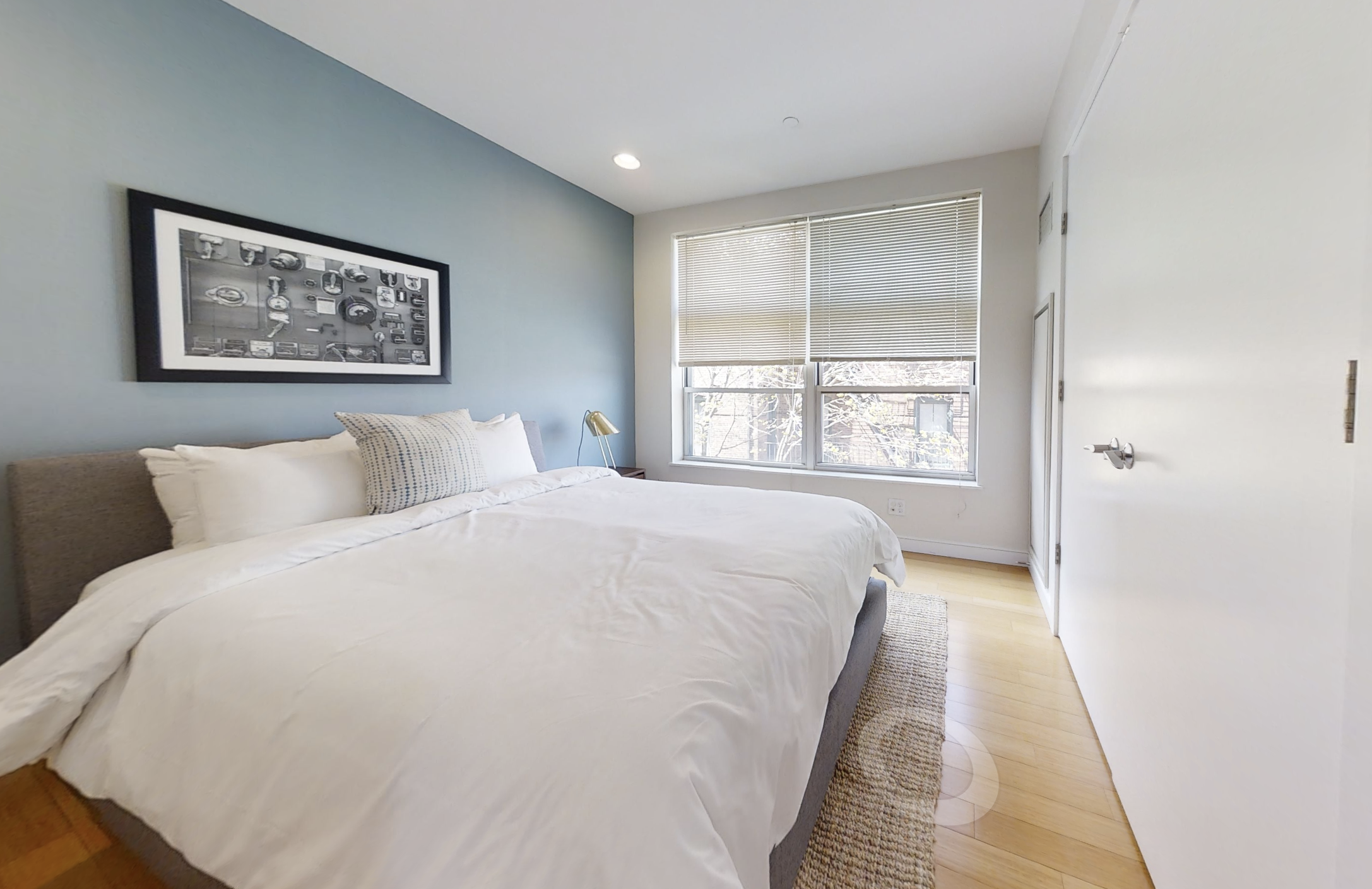 601 Albany St, South End