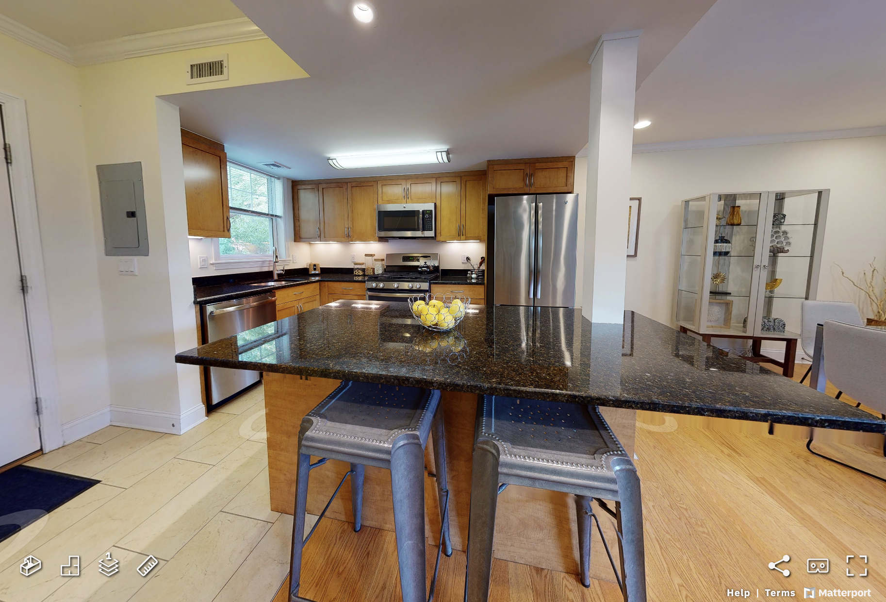 2 bed, 1 bath apartment for rent at 250 Independence Dr Unit 1, Chestnut Hill — photo 4 of 7