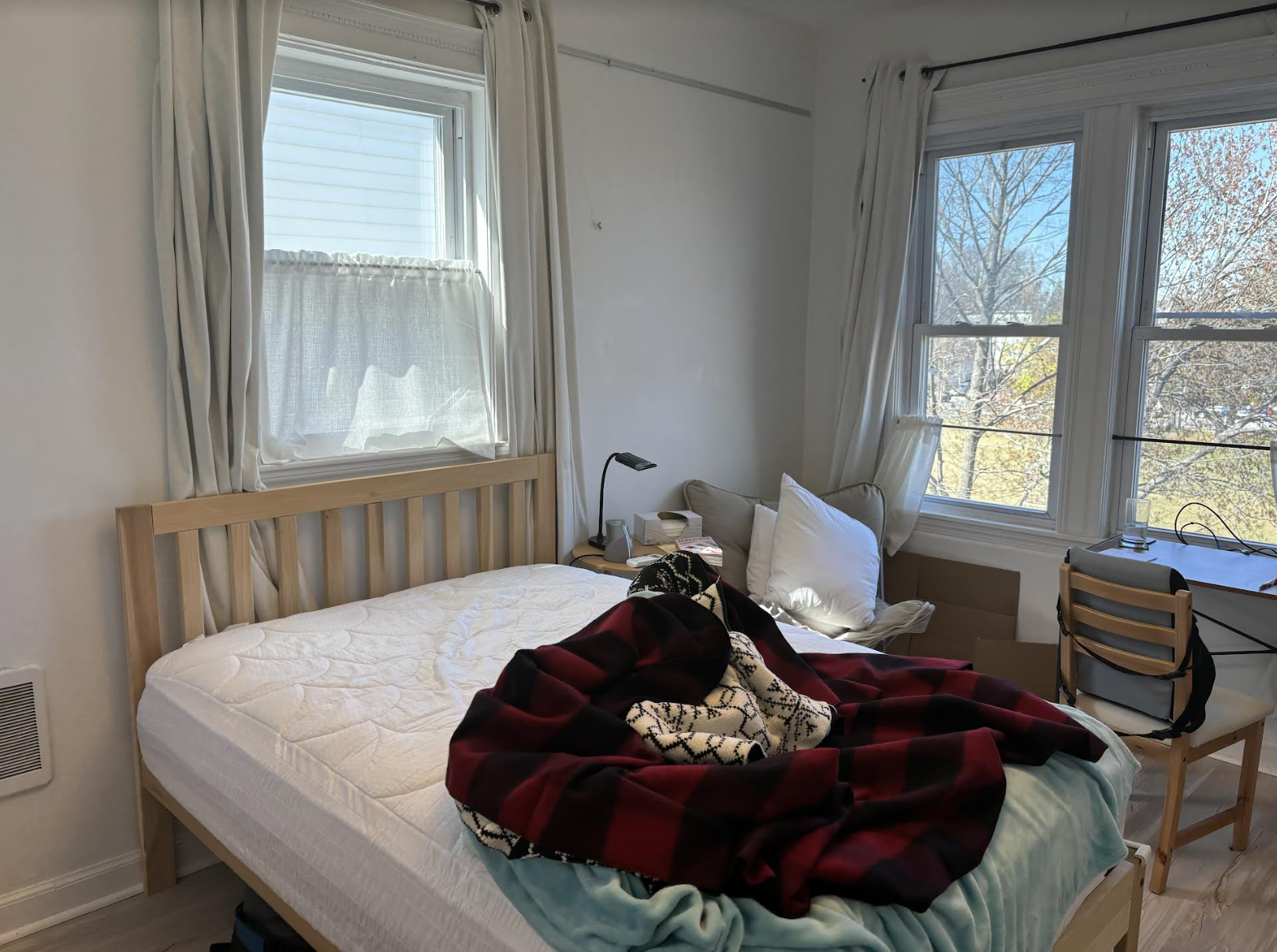 3 bed, 2 bath apartment for rent at 229 Harvard St Unit 6H, The Port — photo 9 of 16