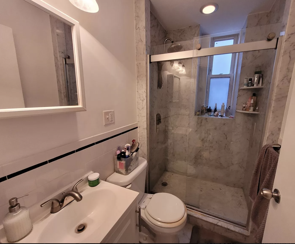 Studio bed, 1 bath apartment for rent at 31 Massachusetts Ave Unit 4, Back Bay — photo 4 of 5