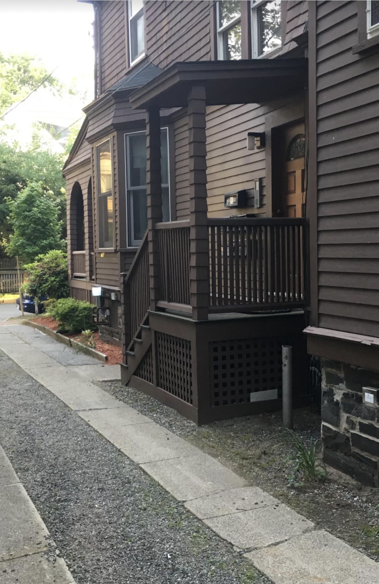 Studio bed, 1 bath apartment for rent at 59 Garfield St Unit 1, Baldwin — photo 10 of 12