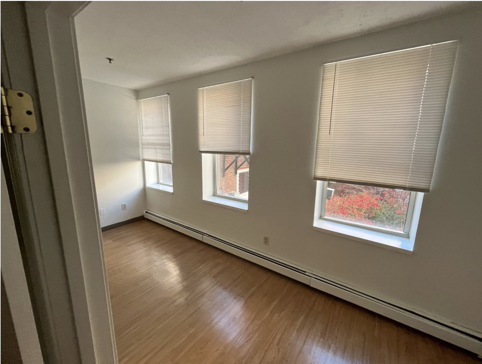 100 Washington St, Salem