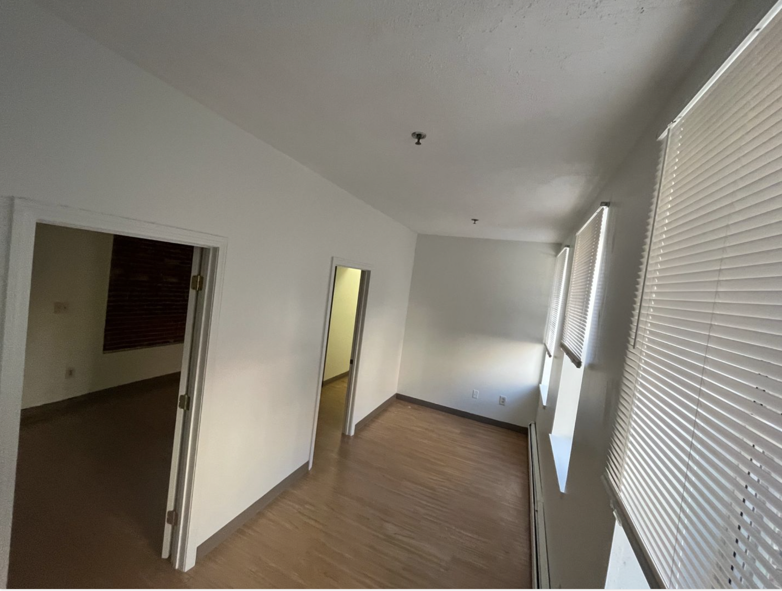 100 Washington St, Salem