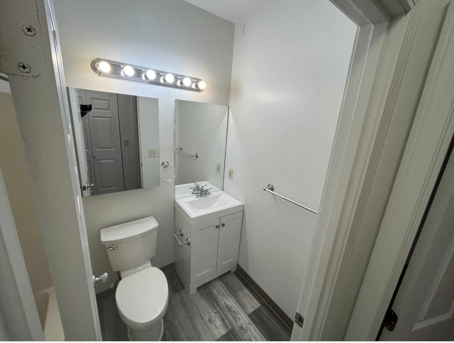 100 Washington St, Salem