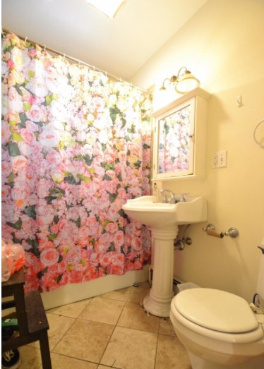 6 bed, 2 bath apartment for rent at 27 Blaine St Unit 1, Allston — photo 10 of 11