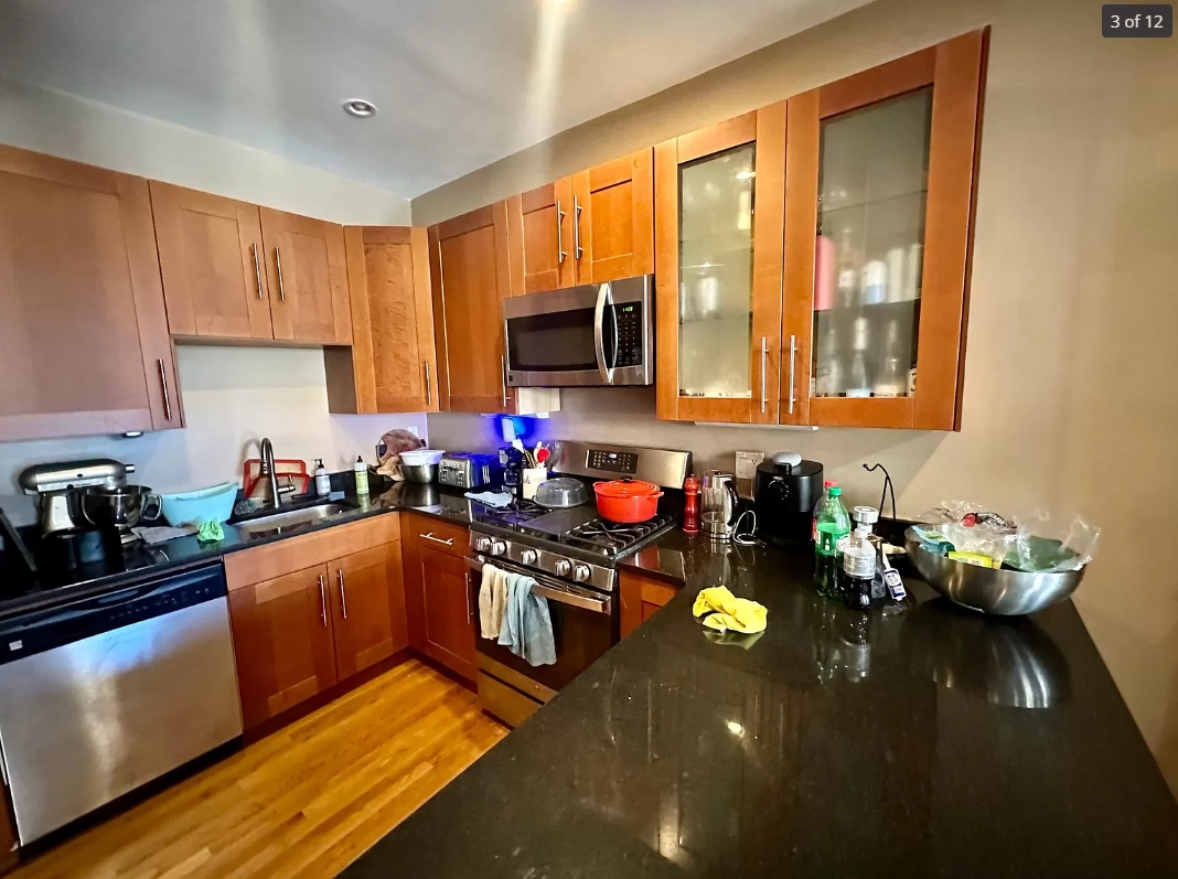 4 bed, 2 bath apartment for rent at 8 Saint Lukes Rd Unit 2, Allston — photo 3 of 12