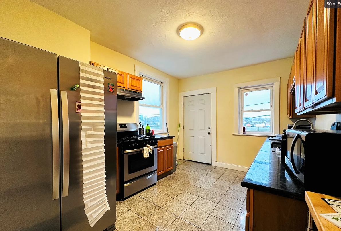 30 Wadsworth St, Allston