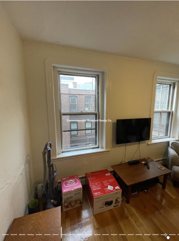 2 bed, 1 bath apartment for rent at 17 Irving St Unit 2, Beacon Hill — photo 3 of 17