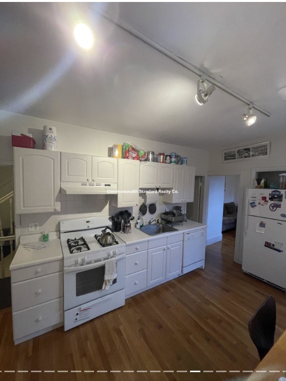 2 bed, 1 bath apartment for rent at 17 Irving St Unit 2, Beacon Hill — photo 16 of 17