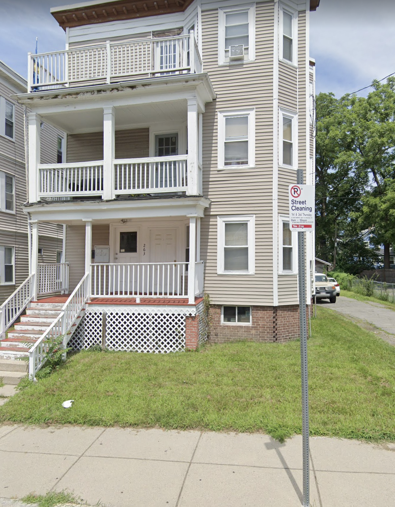 2 bed, 2 bath apartment for rent at 33 39 Ward Unit 5, South Boston