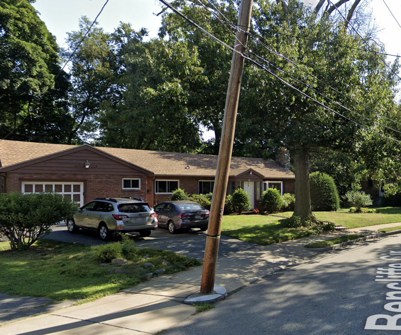 2 bed, 1 bath apartment for rent at 37 Bencliffe Circ Unit Newton, Newton — photo 2 of 2