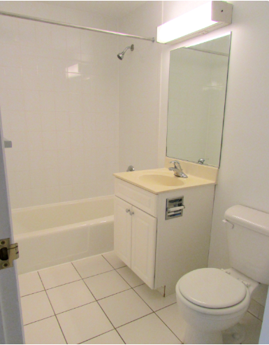 2 bed, 1 bath apartment for rent at 89 Elmwood Unit 89-02D, Quincy — photo 3 of 4