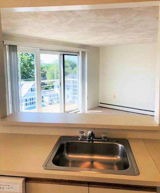 2 bed, 2 bath apartment for rent at 410 Washington St Unit 42, Quincy — photo 4 of 16