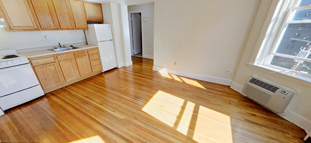 2 bed, 1 bath apartment for rent at 33 Lancaster Ter Unit 312A, Coolidge Corner — photo 3 of 6