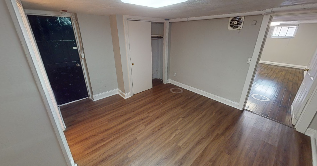 1 bed, 1 bath apartment for rent at 216 Banks St Unit B1, Central Square — photo 3 of 4