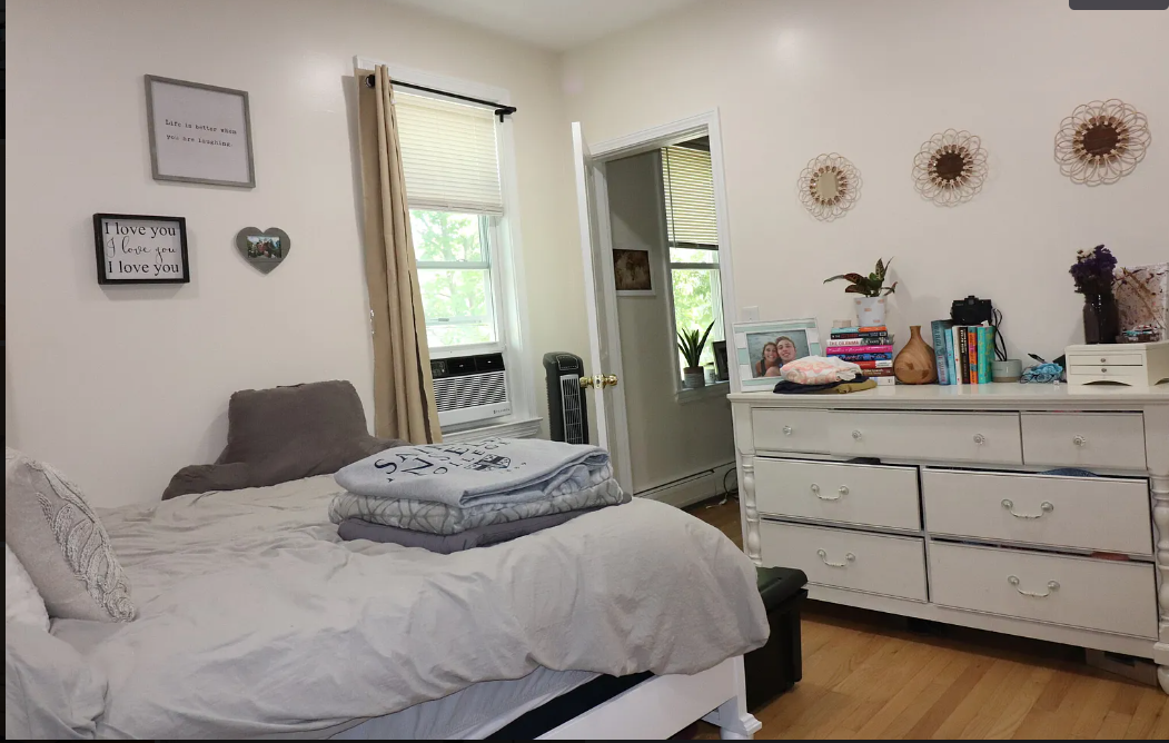 1 bed, 1 bath apartment for rent at 50 Cameron St Unit 1, Brookline Village