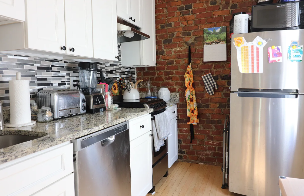 1 bed, 1 bath apartment for rent at 50 Cameron St Unit 1, Brookline Village — photo 6 of 6