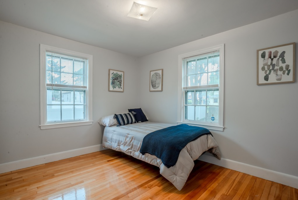 3 bed, 1 bath apartment for rent at 71 Tyler St Unit 1, Hyde Park — photo 4 of 7