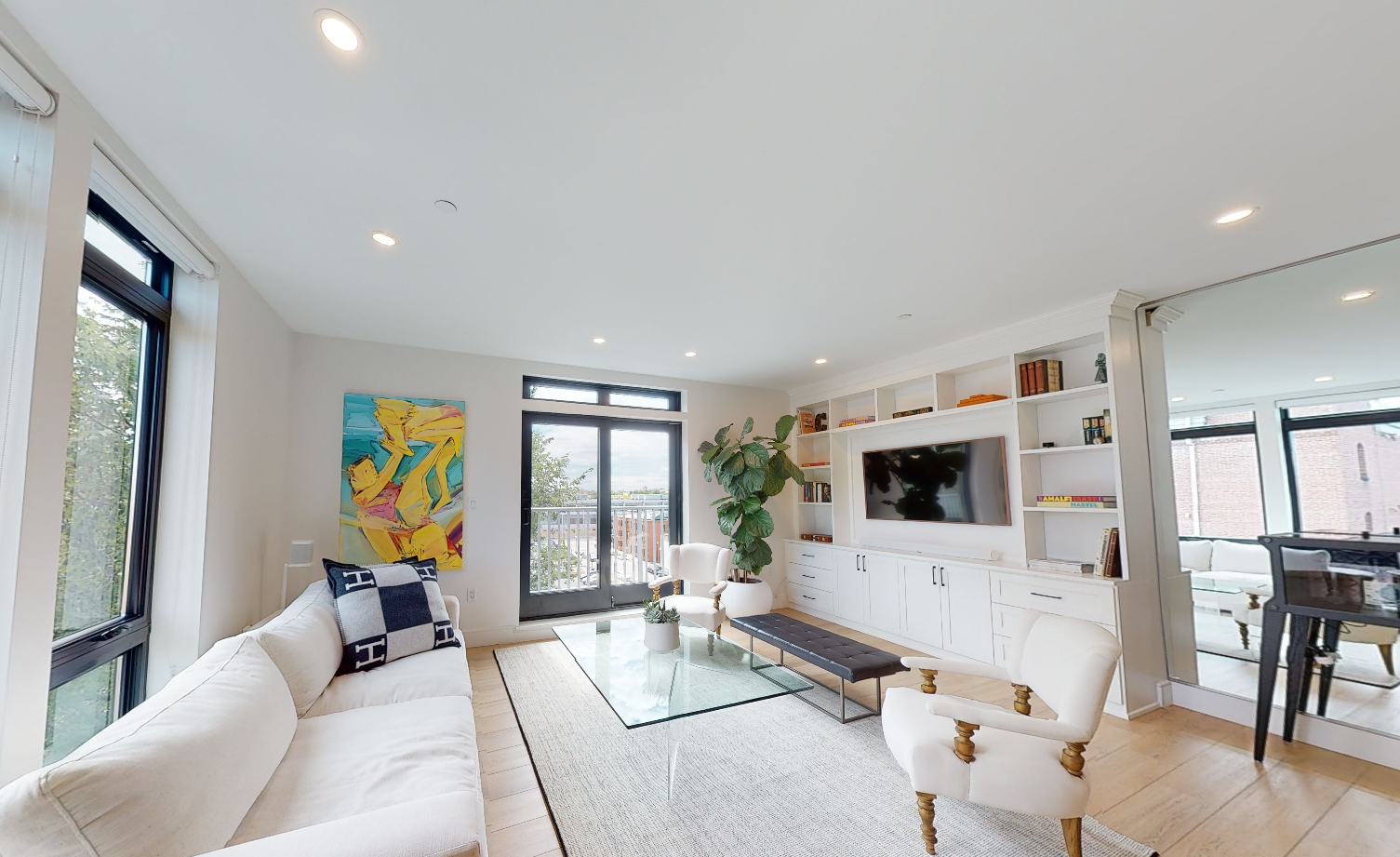 2 bed, 2.5 bath apartment for rent at 1950 Washington St Unit 5G, South End — photo 2 of 12