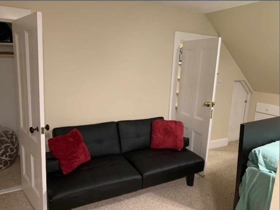 3 bed, 1.5 bath apartment for rent at 1510 Hyde Park Ave Unit 1, Hyde Park — photo 21 of 27