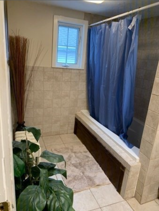 3 bed, 1.5 bath apartment for rent at 1510 Hyde Park Ave Unit 1, Hyde Park — photo 24 of 27