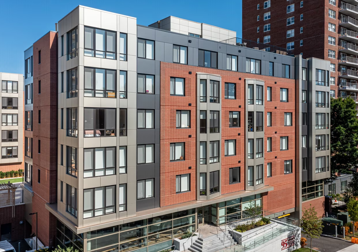 1 bed, 1 bath apartment for rent at 95 Saint Alphonsus St Unit 615, Mission Hill — photo 16 of 18