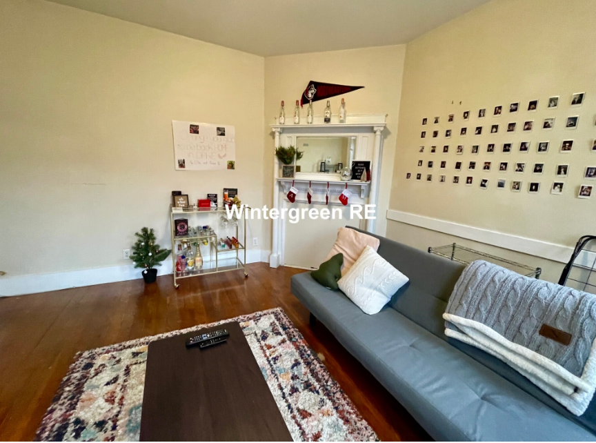 4 bed, 1.5 bath apartment for rent at 21 Bucknam St Unit 2, Mission Hill — photo 3 of 7