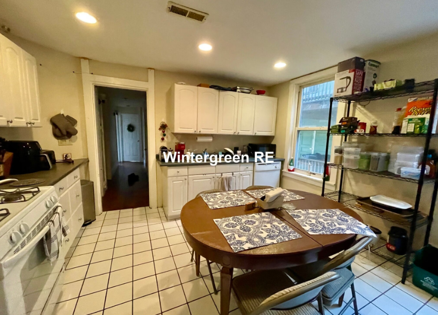 4 bed, 1.5 bath apartment for rent at 21 Bucknam St Unit 2, Mission Hill — photo 7 of 7
